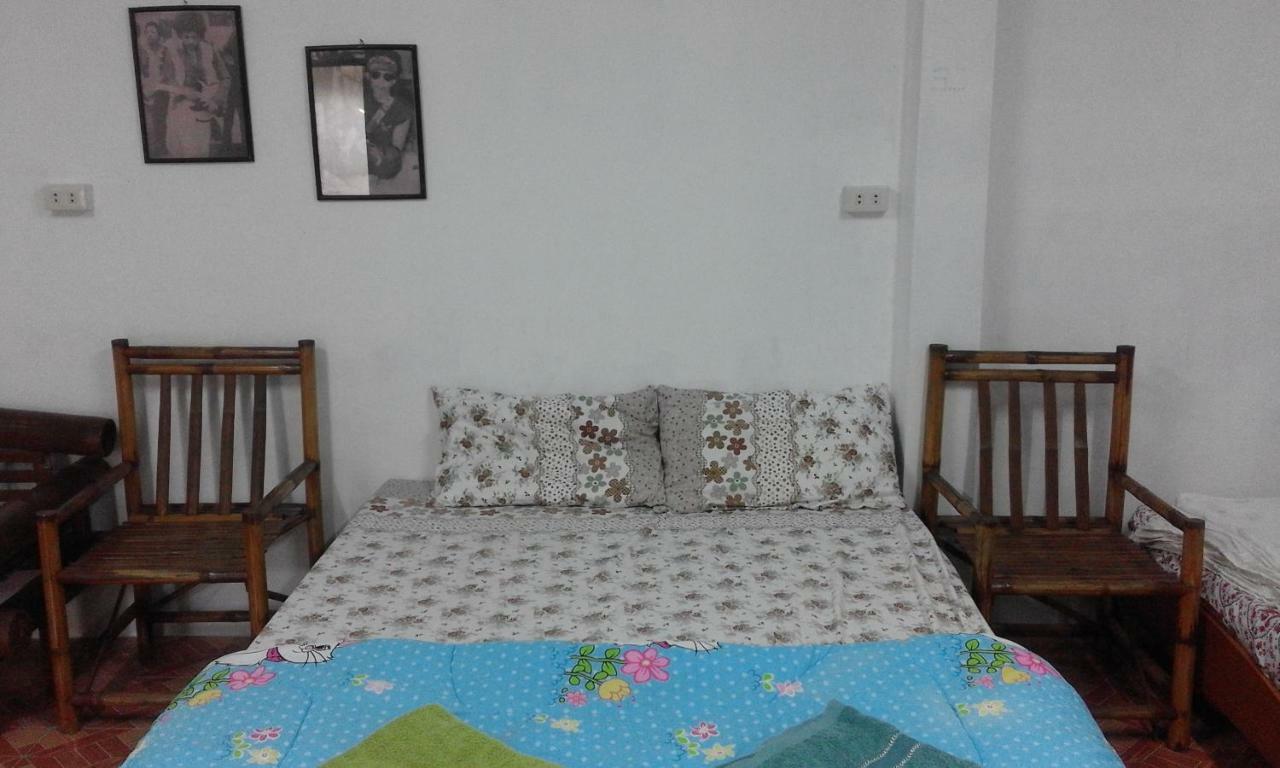 Cheap Sleep Apartment Phayao Exterior photo
